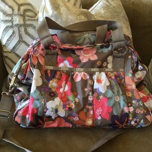Le Sportsac Travel bag